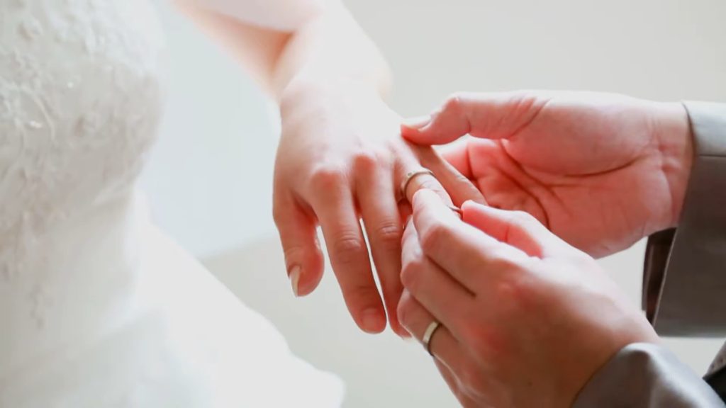 結婚式オープニング動画サンプル